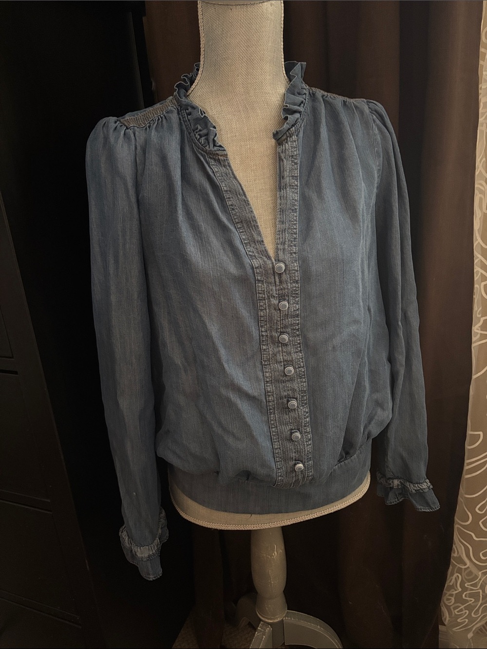 Karl Lagerfeld Light Blue Ruffle-Trim Button-Front Blouse
